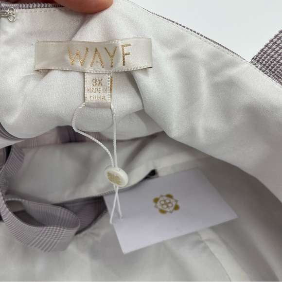 Roxy Glen Plaid Jumpsuit Spring WAYF Neutral Front Cutout Plus Size 3X NWT - Picture 9 of 14